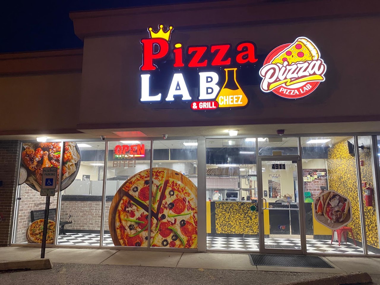 Pizza Lab & Grill