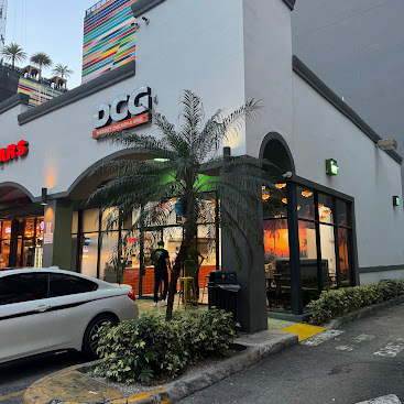 DCG - District Chicken and Gyro