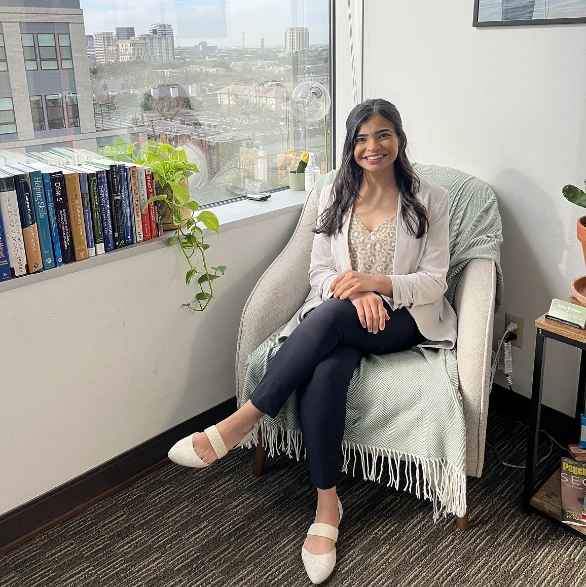 Headshot of Sana Hamirani, MS, LPC