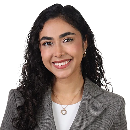 Headshot of Sonia Khan
