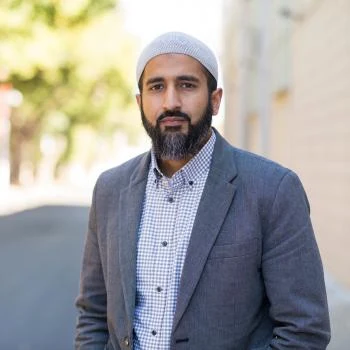 Headshot of Dr. Amer Raheemullah, MD