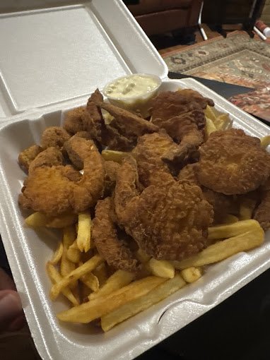 Village Pizza & Seafood — Zabihah photo