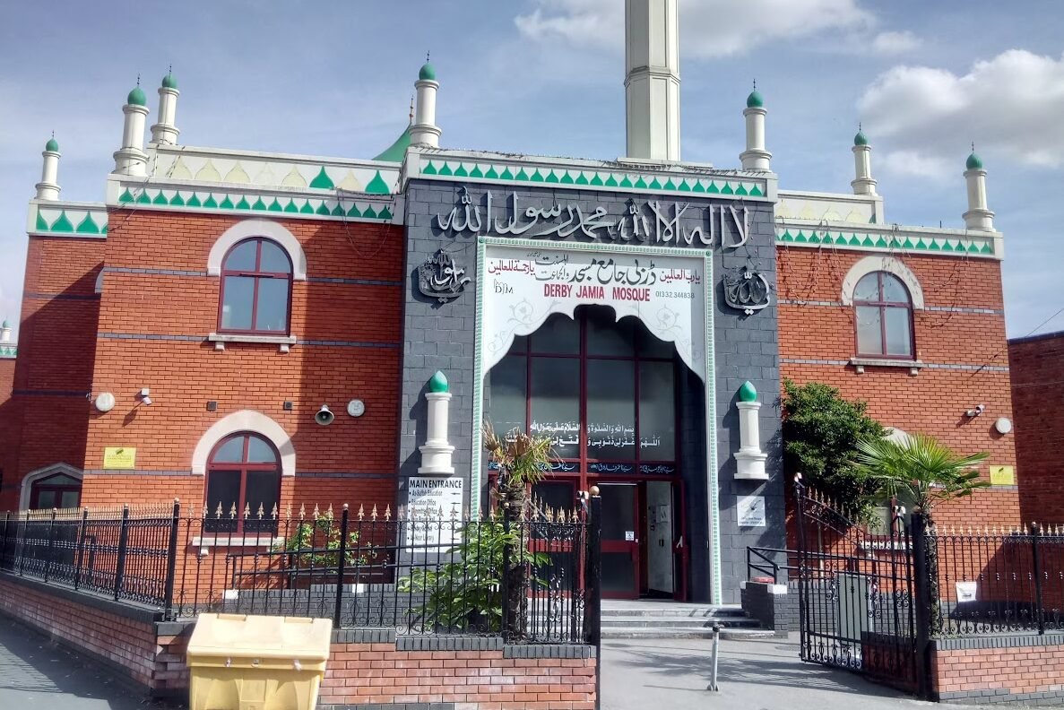 Jamia Mosque Derby — Websearch photo