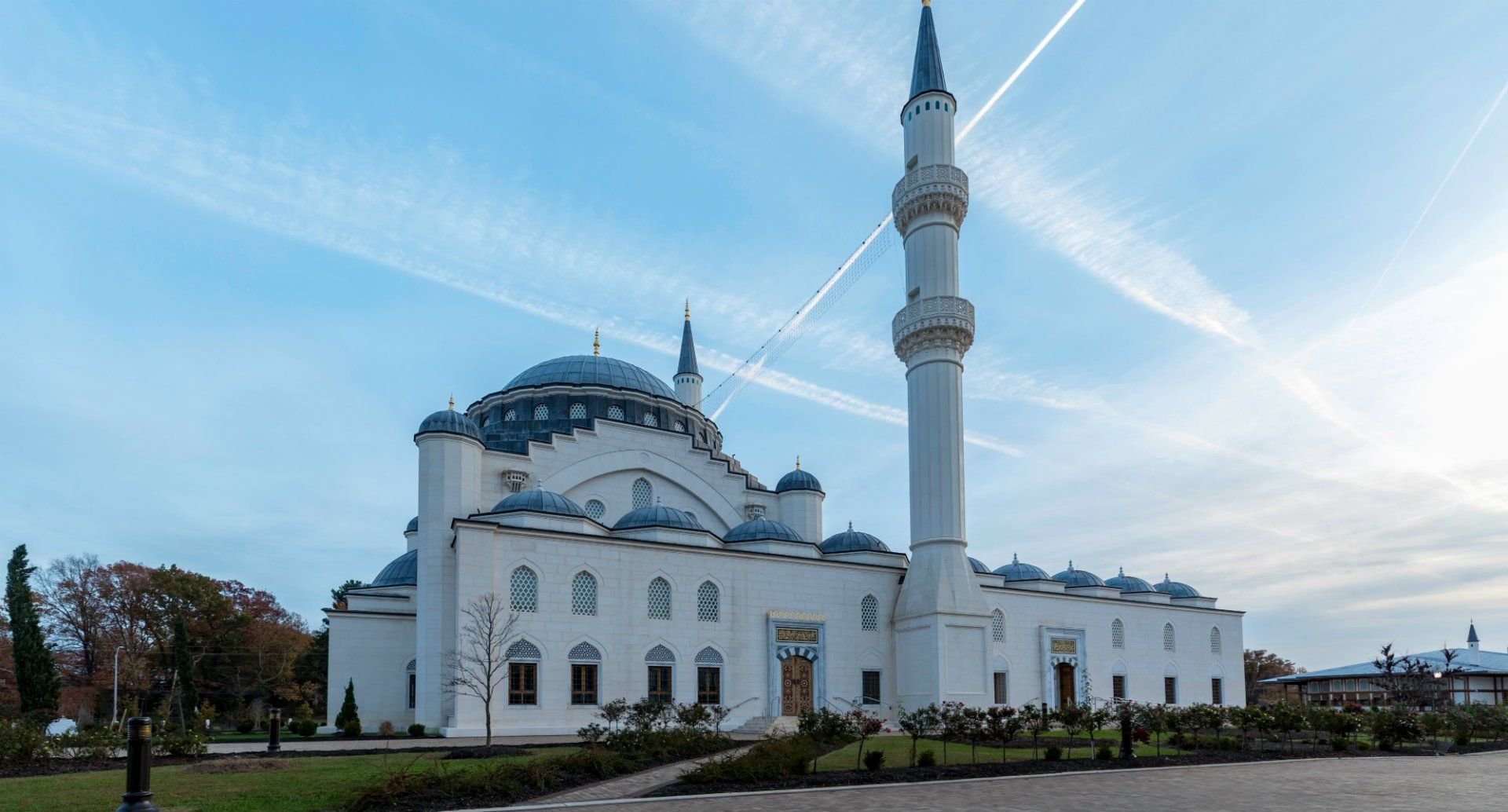 Diyanet Mosque — Websearch photo