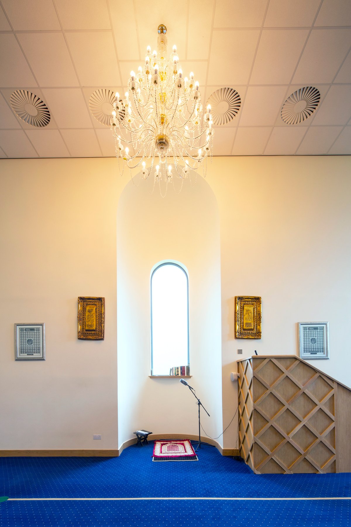 Muslim Prayer Rooms — Websearch photo