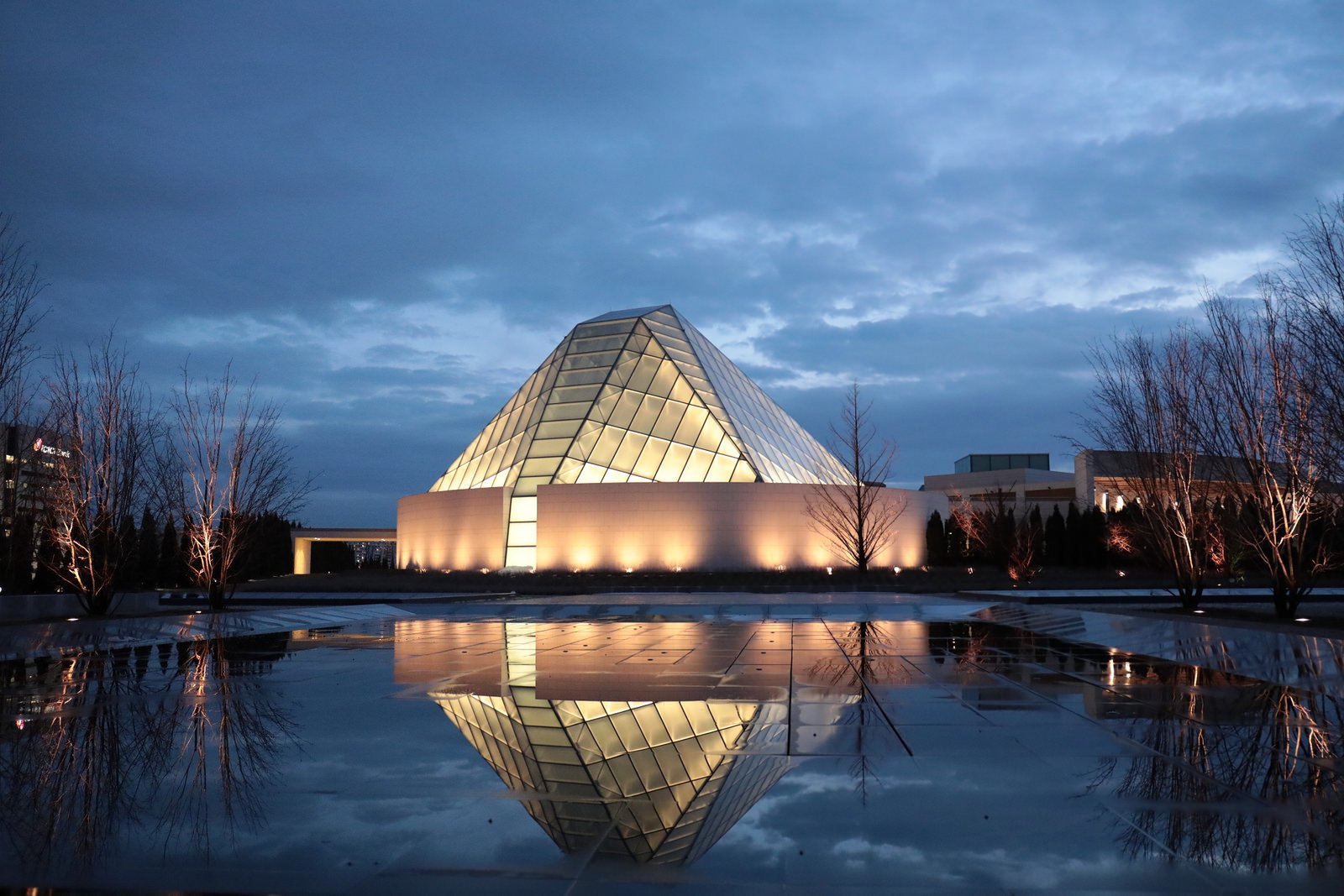 Ismaili Centre Toronto — Websearch photo