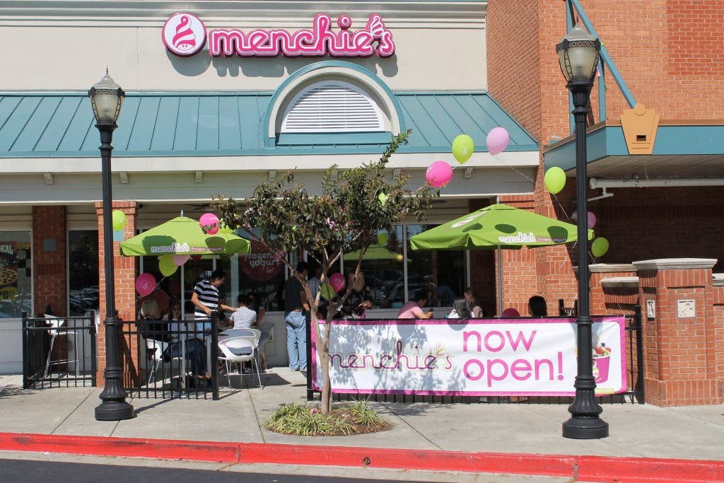 Menchie's Windward — Websearch photo