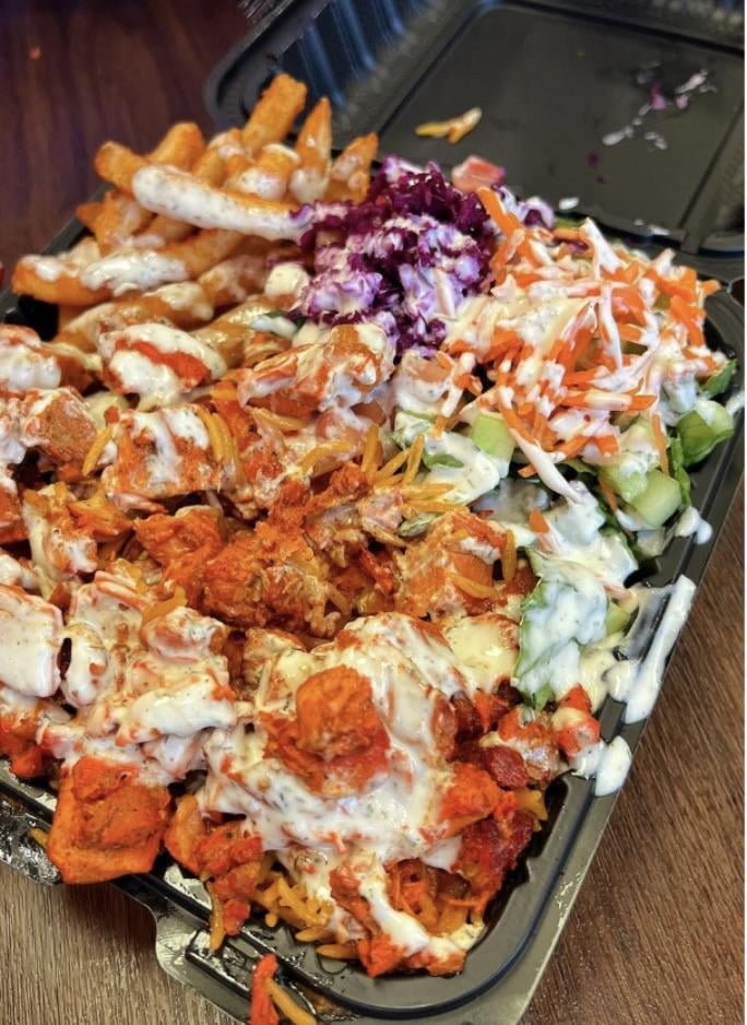 Halaleez NY Chicken & Gyro Rice Bowls — Websearch photo