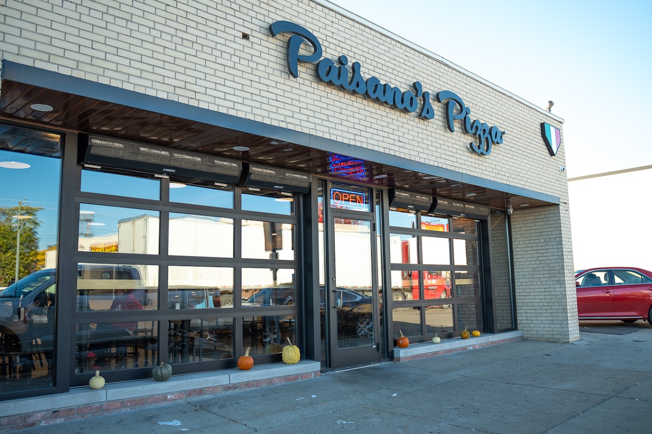 Paisano's Pizza
